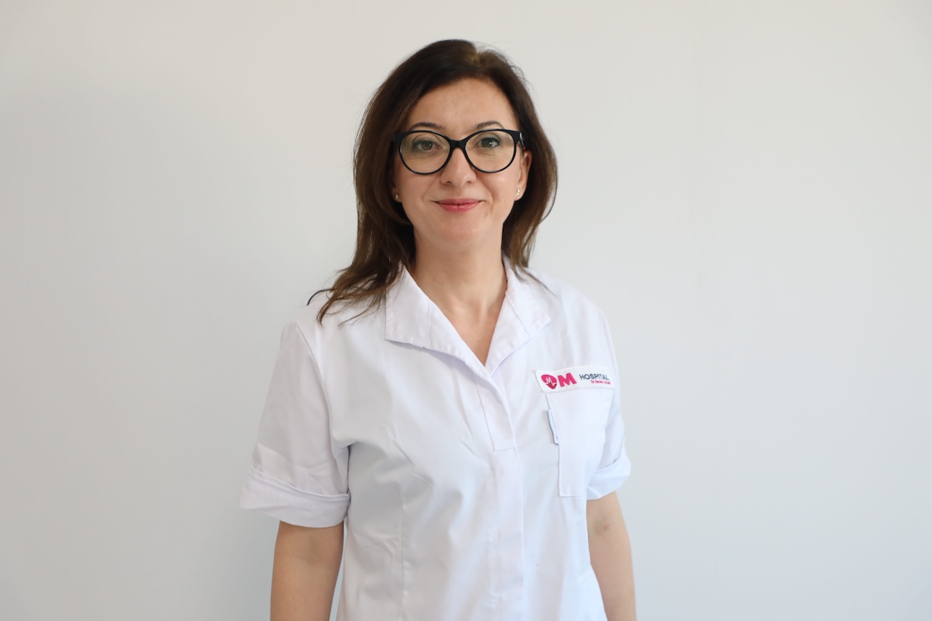 Portrait of Dr. Roxana Zaharia